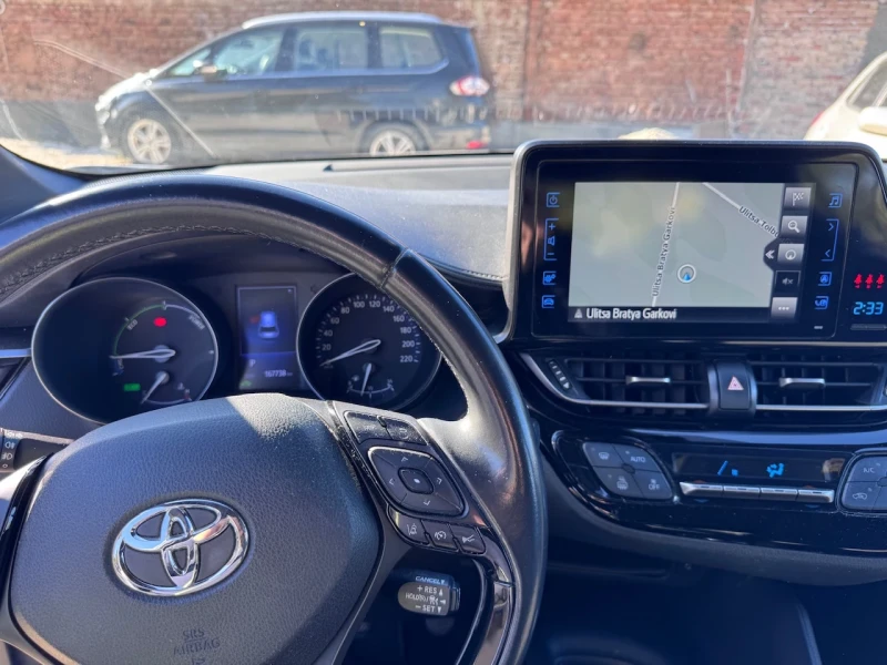 Toyota C-HR 1.8 Hybrid/Гаранция, снимка 14 - Автомобили и джипове - 52242275