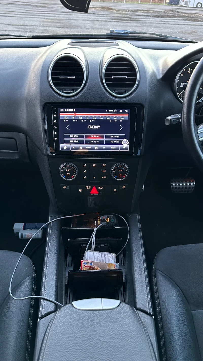 Mercedes-Benz ML 320 CDI 4x4 теглич , снимка 10 - Автомобили и джипове - 52520421