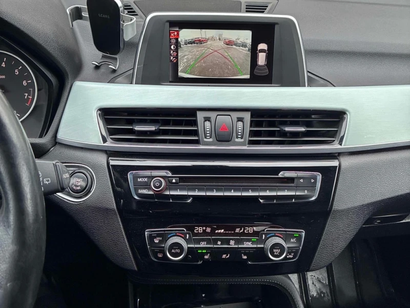 BMW X1 * xDrive28i * CARFAX * БЕЗ ПЪРВОНАЧАЛНА ВНОСКА, снимка 9 - Автомобили и джипове - 53085442