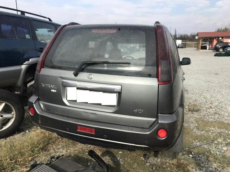 Nissan X-trail 2.2 2 БРОЯ, снимка 7 - Автомобили и джипове - 38359922