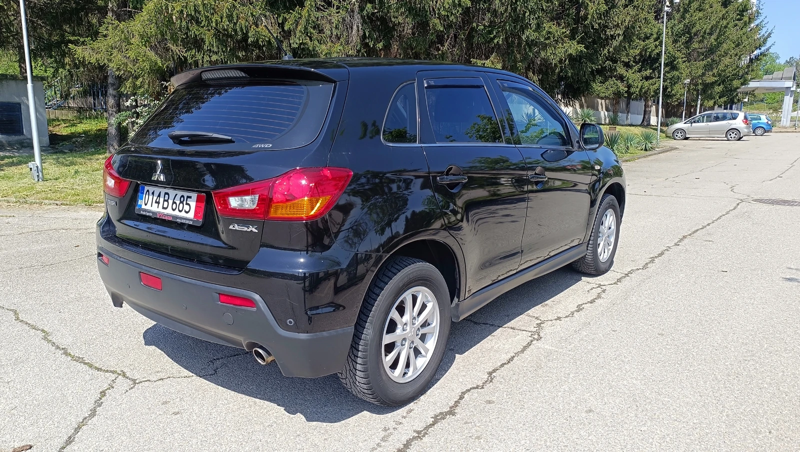 Mitsubishi ASX 1.8DI-D 4x4 - изображение 5
