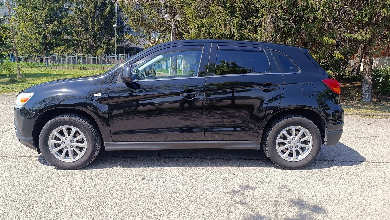 Mitsubishi ASX 1.8DI-D 4x4 - изображение 2