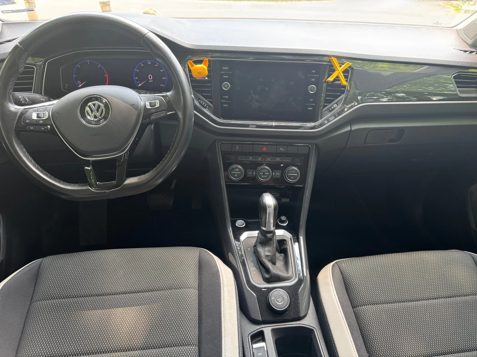 VW T-Roc 2.0TDI 4MOTION - изображение 9