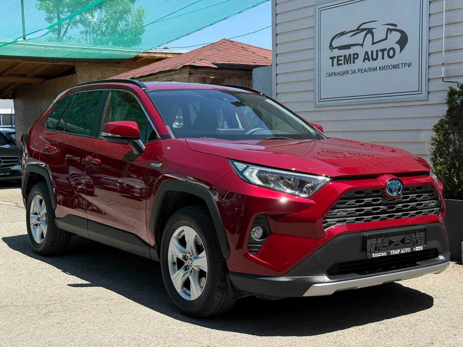 Toyota Rav4 2.5 Hybrid* СЕРВИЗНА КНИЖКА С ПЪЛНА ИСТОРИЯ - изображение 3