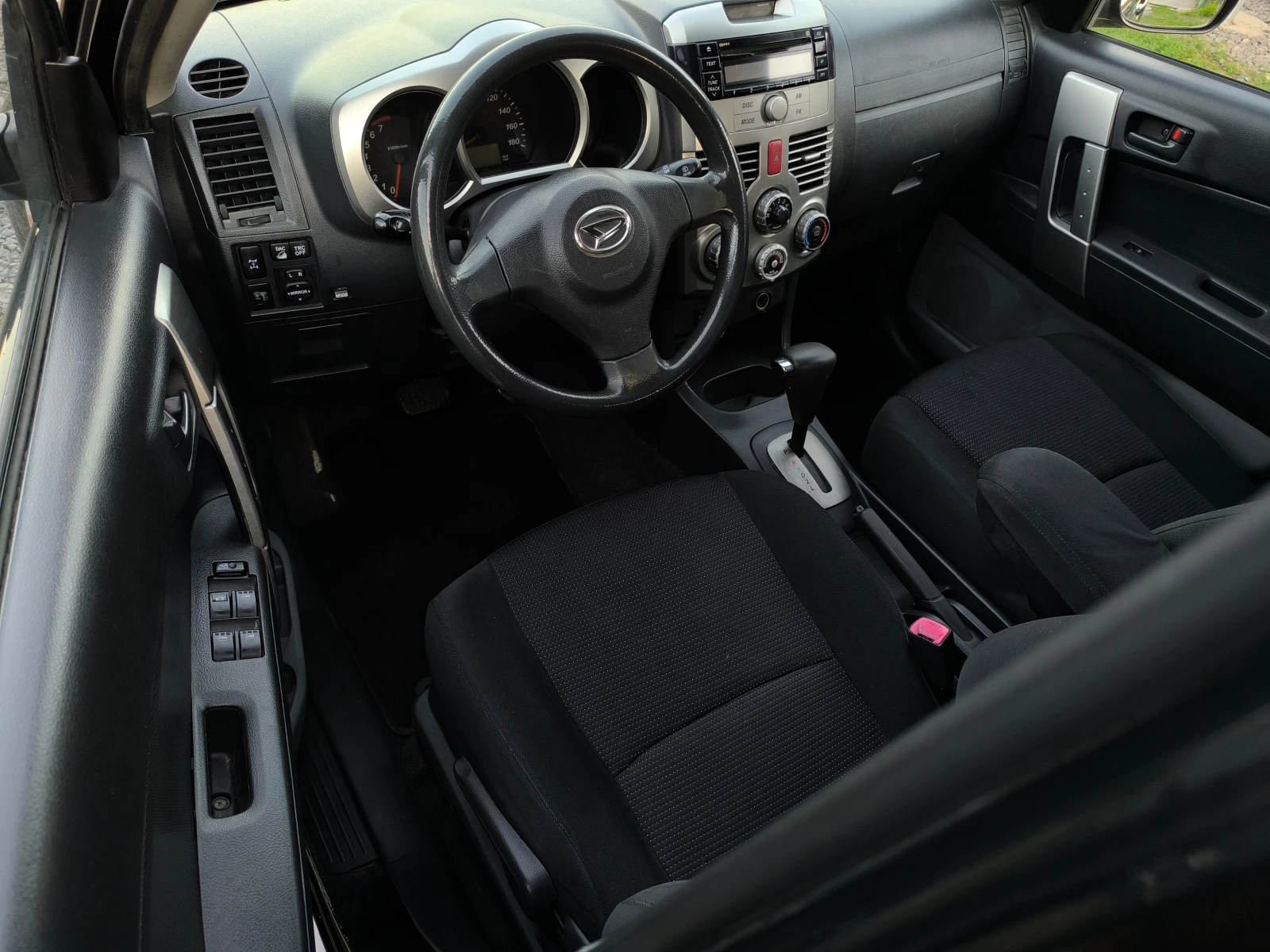 Daihatsu Terios FACE LIFT-1.5i-105кс-4х4-АВТОМАТИК-КЛИМАТИК-ТОП !! - изображение 10
