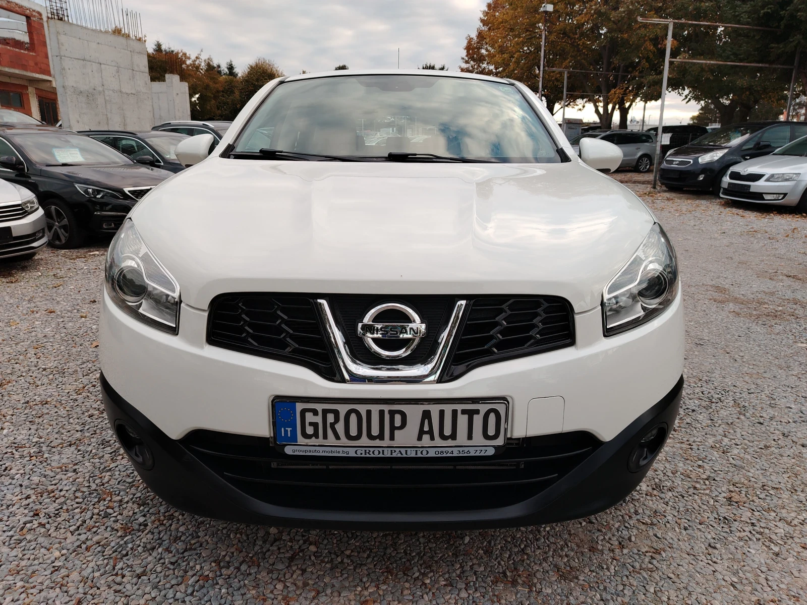 Nissan Qashqai 1.6dci-131к.с/КЛИМАТРОНИК/ПАРКТРОНИК/4x4!!!  - изображение 2