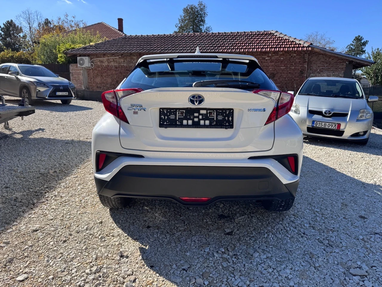 Toyota C-HR 1.8 Hybrid/Гаранция - изображение 4