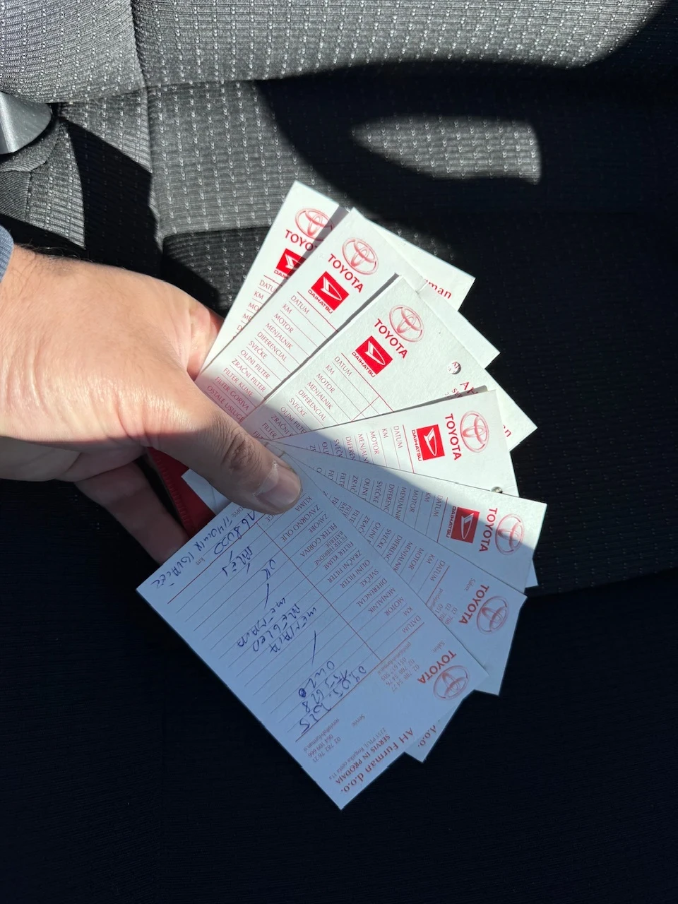 Toyota C-HR 1.8 Hybrid/�������� | Mobile.bg � ����������� 15