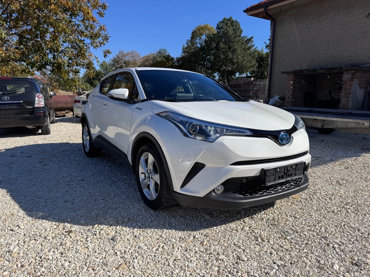 Toyota C-HR 1.8 Hybrid/Гаранция - изображение 7