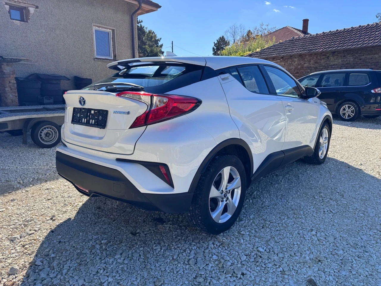 Toyota C-HR 1.8 Hybrid/Гаранция - изображение 5