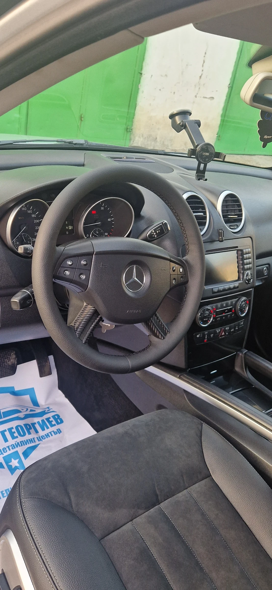 Mercedes-Benz ML 320  - изображение 7