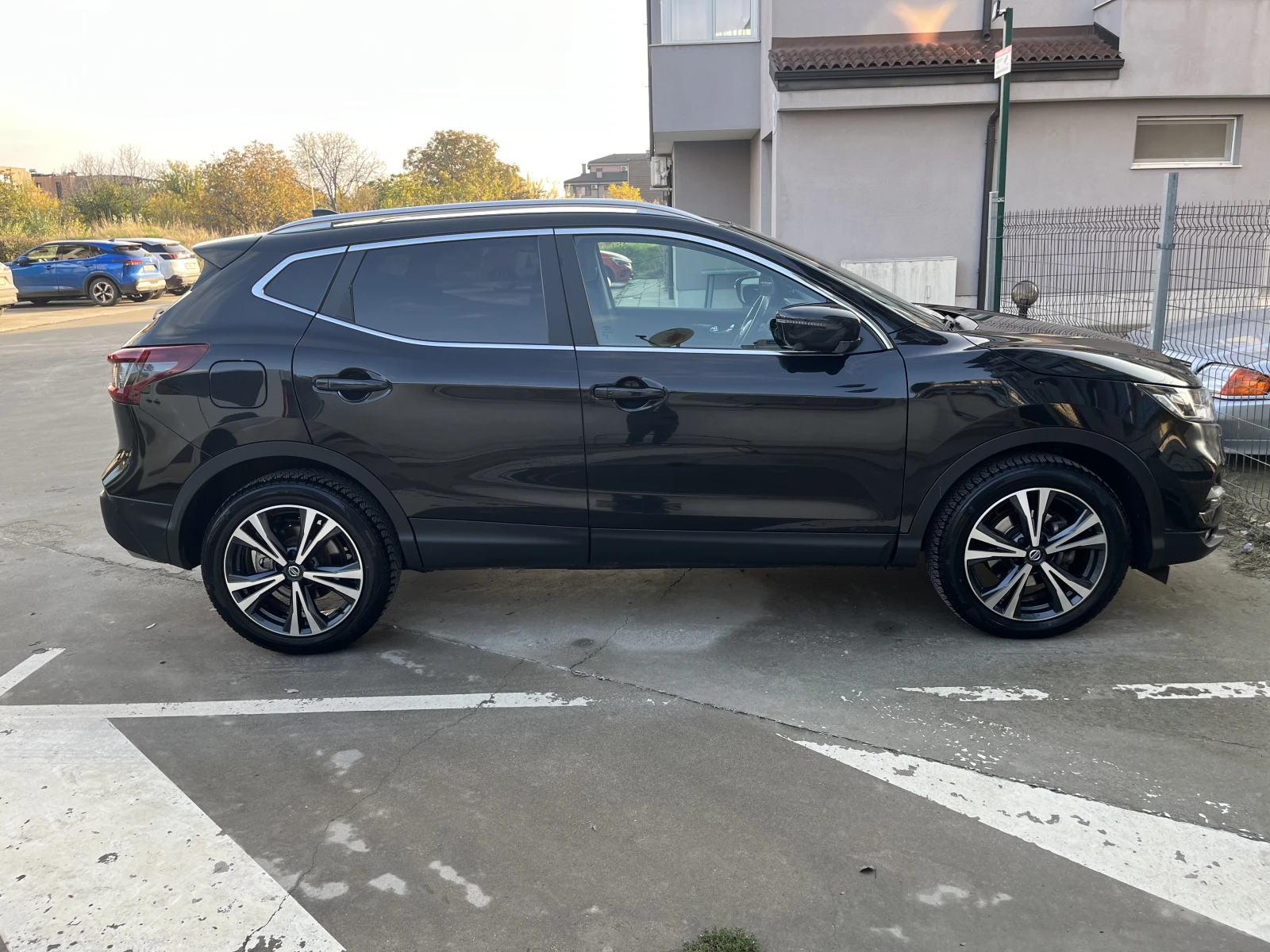 Nissan Qashqai N-Connecta+  - изображение 4