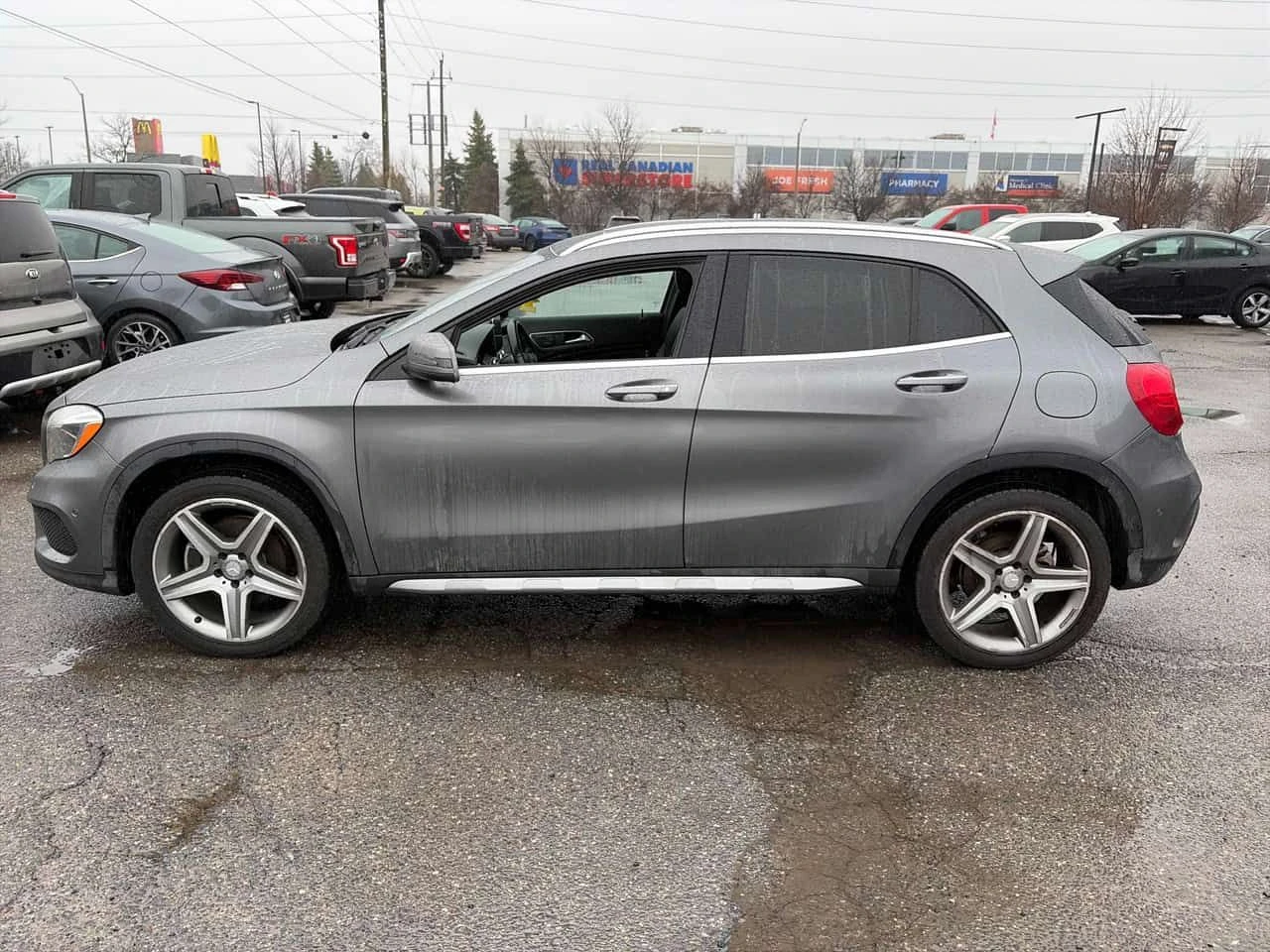 Mercedes-Benz GLA * 250 * ПОДГРЕВ * ОТ ПРЕДСТАВИТЕЛСТВО, снимка 3 - Автомобили и джипове - 53846781