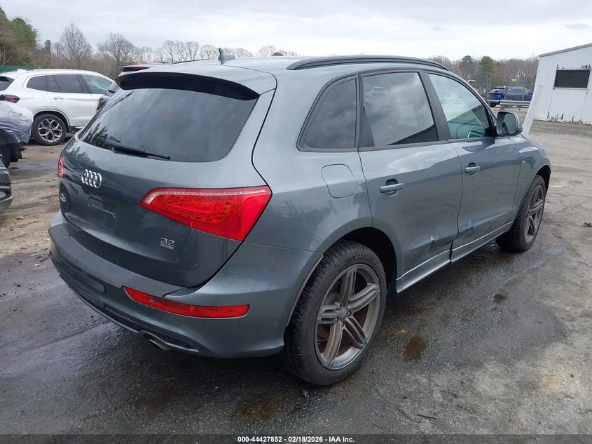 Audi Q5 3.2l 3.2 Premium Plus, снимка 4 - Автомобили и джипове - 53872131