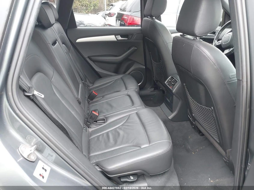 Audi Q5 3.2l 3.2 Premium Plus, снимка 8 - Автомобили и джипове - 53872131