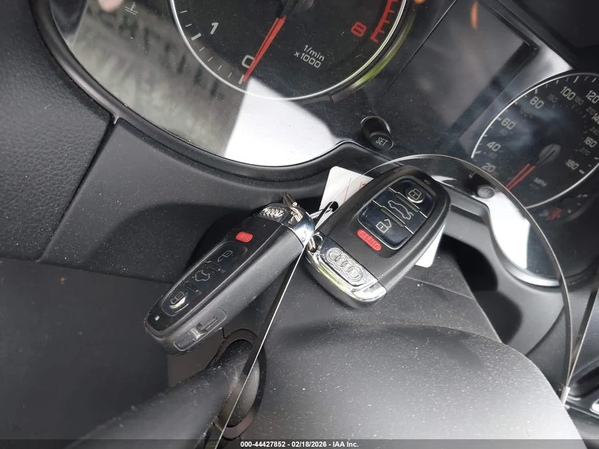 Audi Q5 3.2l 3.2 Premium Plus, снимка 11 - Автомобили и джипове - 53872131