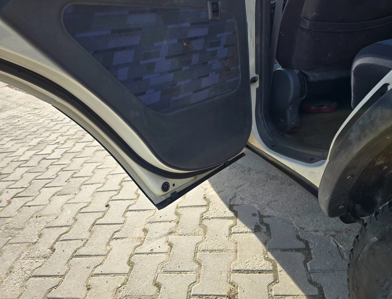 Toyota Rav4, снимка 12 - Автомобили и джипове - 53987543