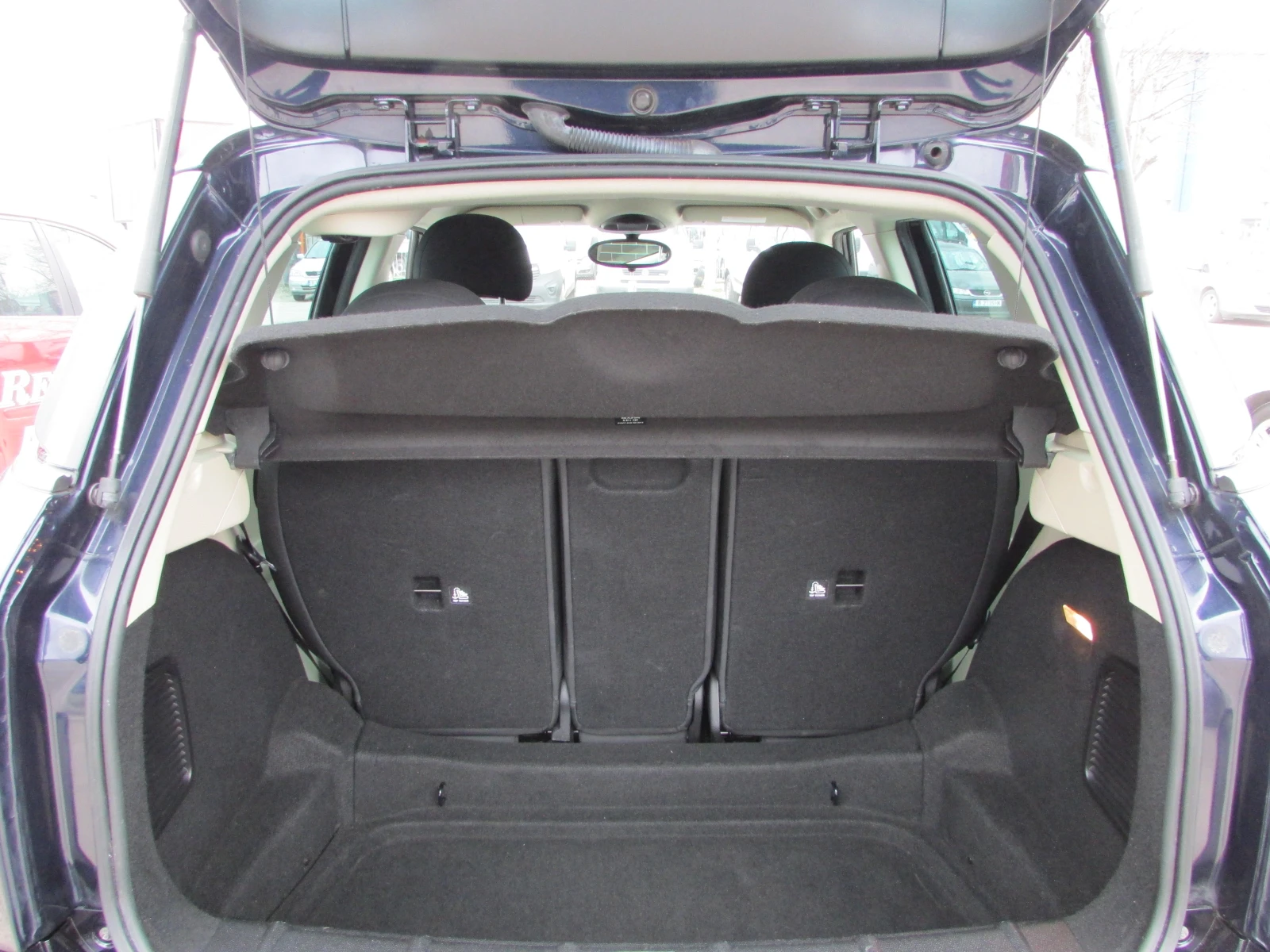 Mini Countryman ALL4 1.6D EURO5B, снимка 15 - Автомобили и джипове - 54008034