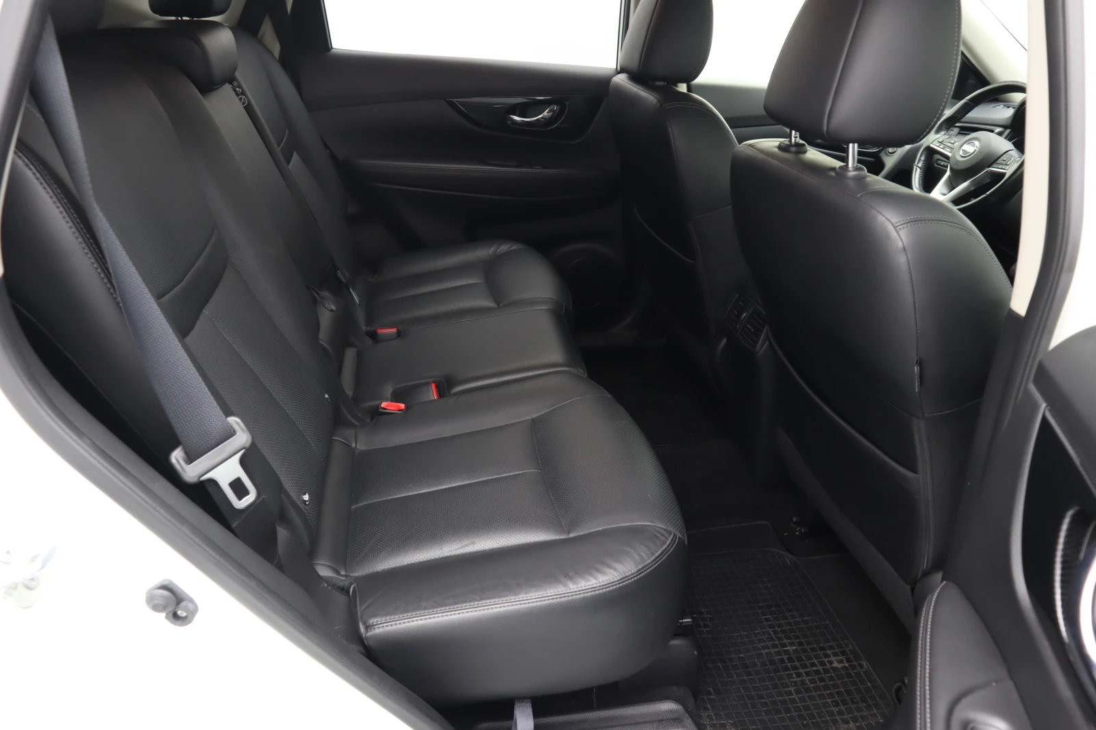 Nissan X-trail 6+ 1 | Mobile.bg � ����������� 12