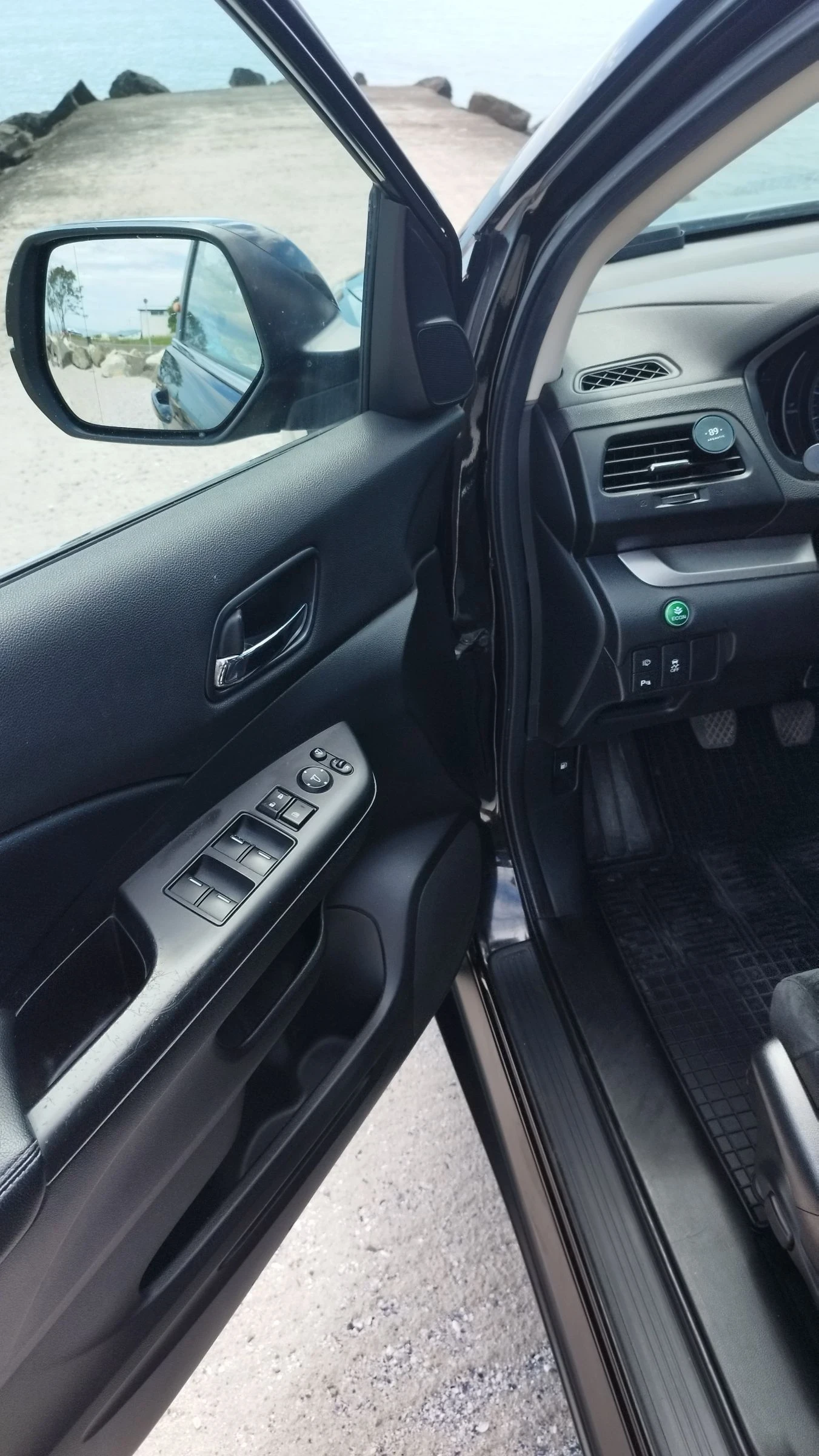 Honda Cr-v 2.2 4x4, снимка 10 - Автомобили и джипове - 54727578