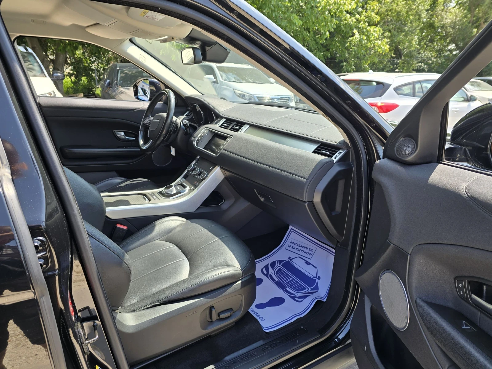 Land Rover Range Rover Evoque 2.0D 150к.с Подгряване Кожа , снимка 13 - Автомобили и джипове - 55375625