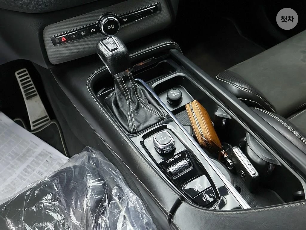 Volvo Xc90 T6 AWD R-DESIGN HEAD UP FULL, снимка 9 - Автомобили и джипове - 55661465
