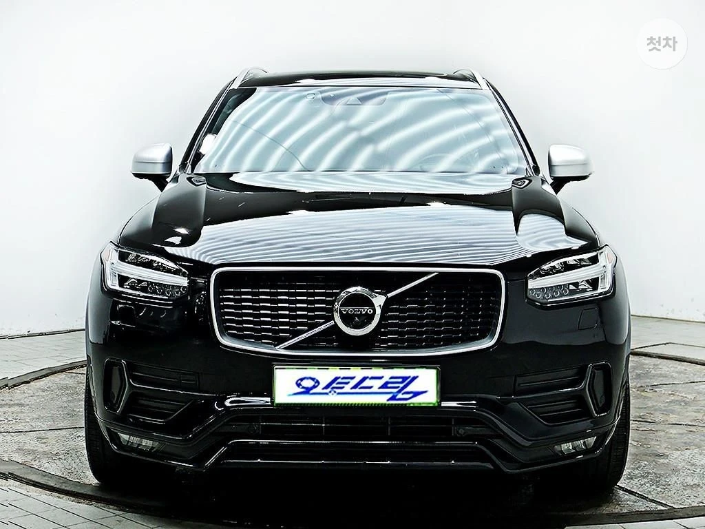 Volvo Xc90 T6 AWD R-DESIGN HEAD UP FULL, снимка 3 - Автомобили и джипове - 55661465