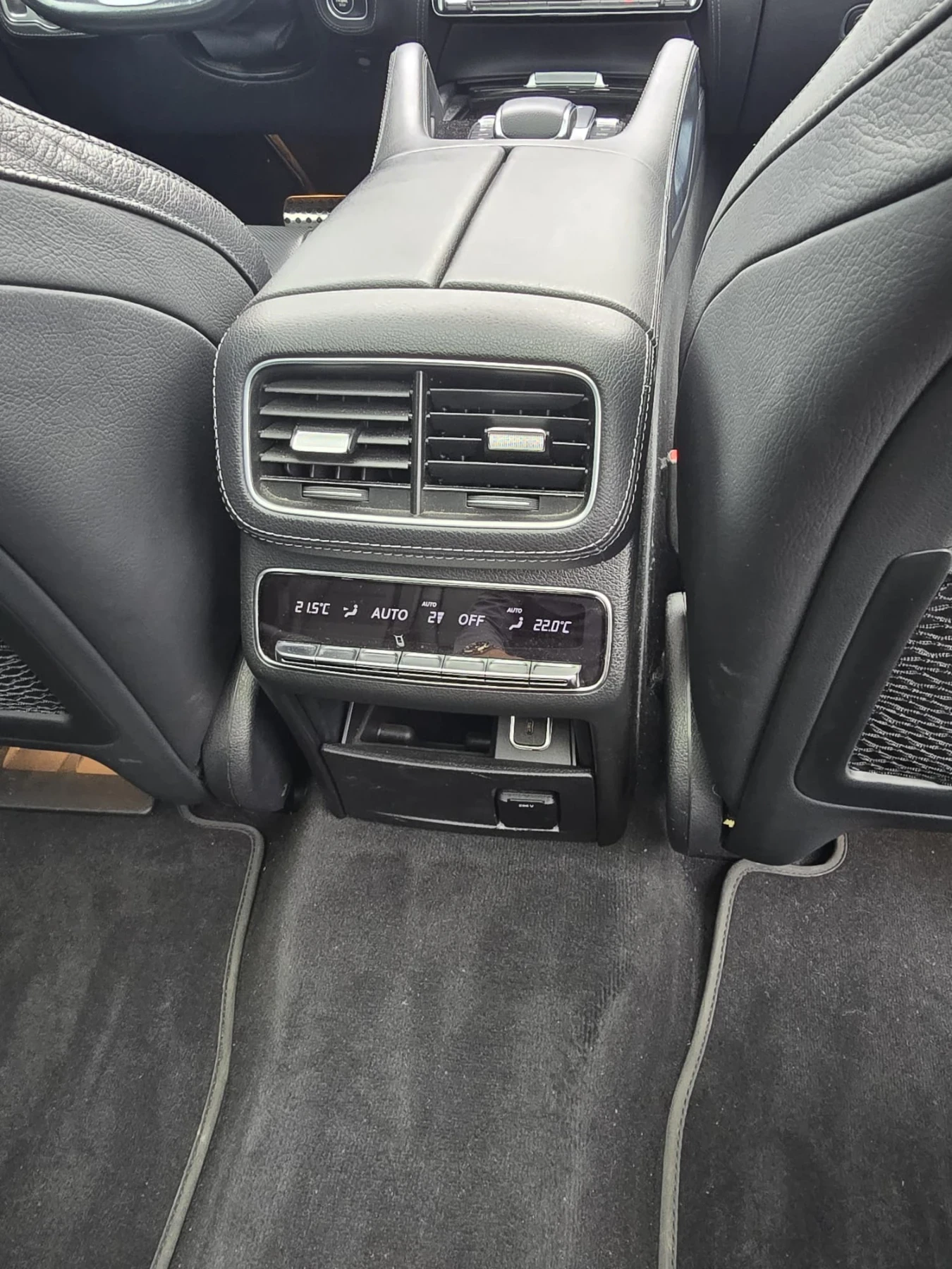 Mercedes-Benz GLE 350 350DE/AMG/HYBRID/OBDUX/PANO/, снимка 9 - Автомобили и джипове - 56090368