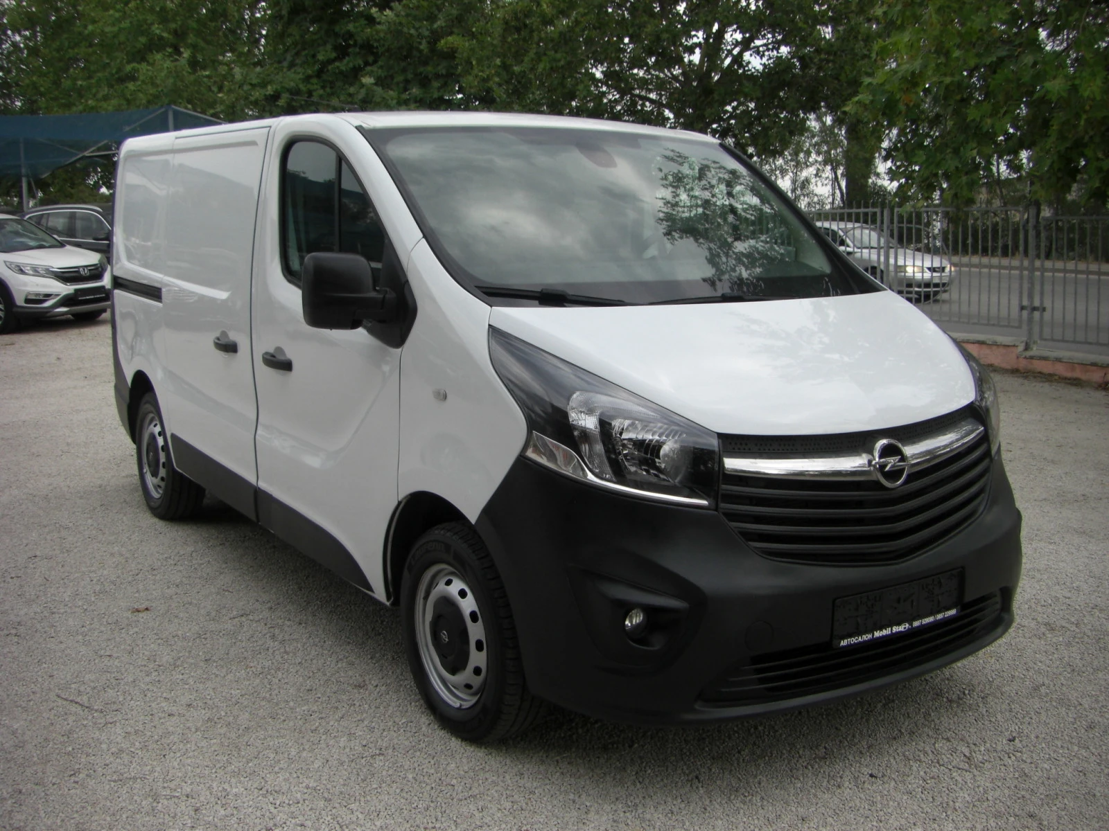 Opel Vivaro 1.6cdti 6ck. EURO 6 - изображение 7