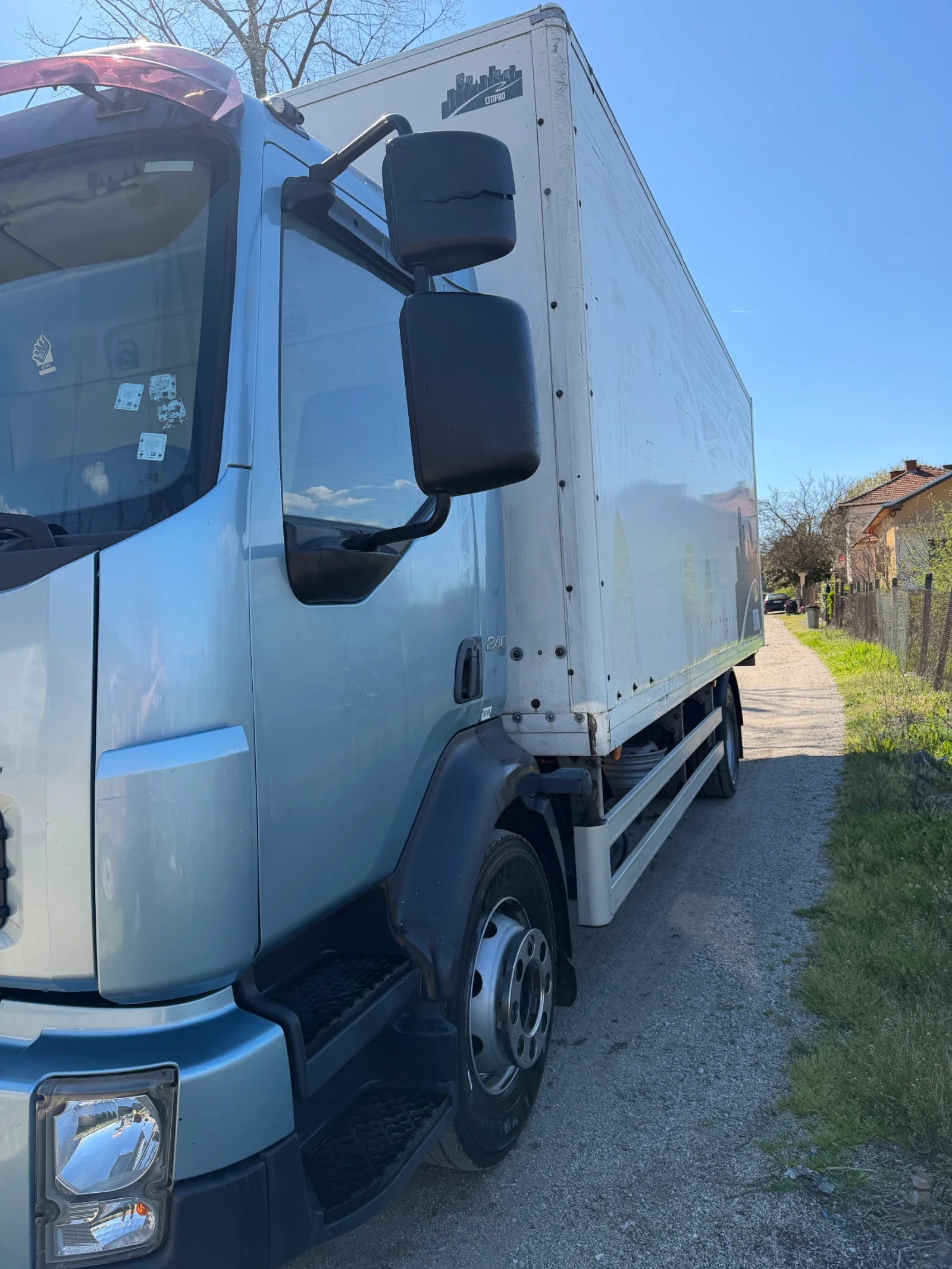 Volvo Fl 240, снимка 4 - Камиони - 54345540