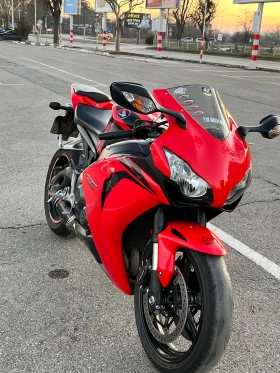     Honda Cbr