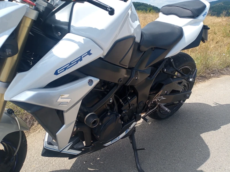 Suzuki Gsr 750, снимка 9 - Мотоциклети и мототехника - 53053592