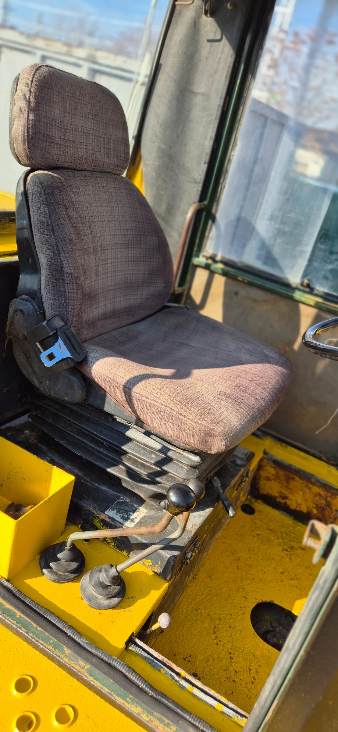 ����� ������� Schaeff Zepelin 6 | Mobile.bg � ����������� 3