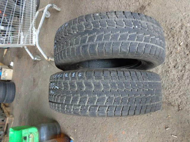 Гуми Зимни 245/70R16, снимка 12 - Гуми и джанти - 19430463