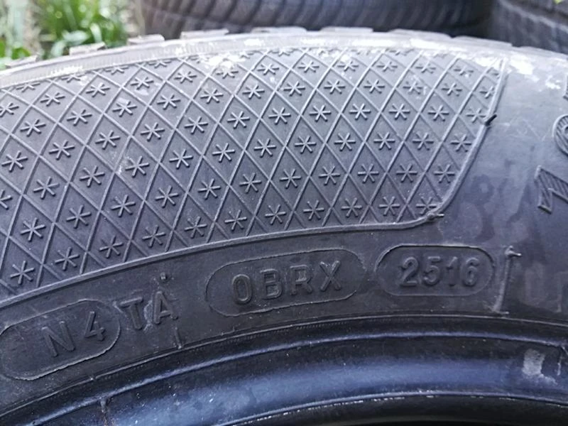 Гуми Зимни 195/65R15, снимка 7 - Гуми и джанти - 23733138