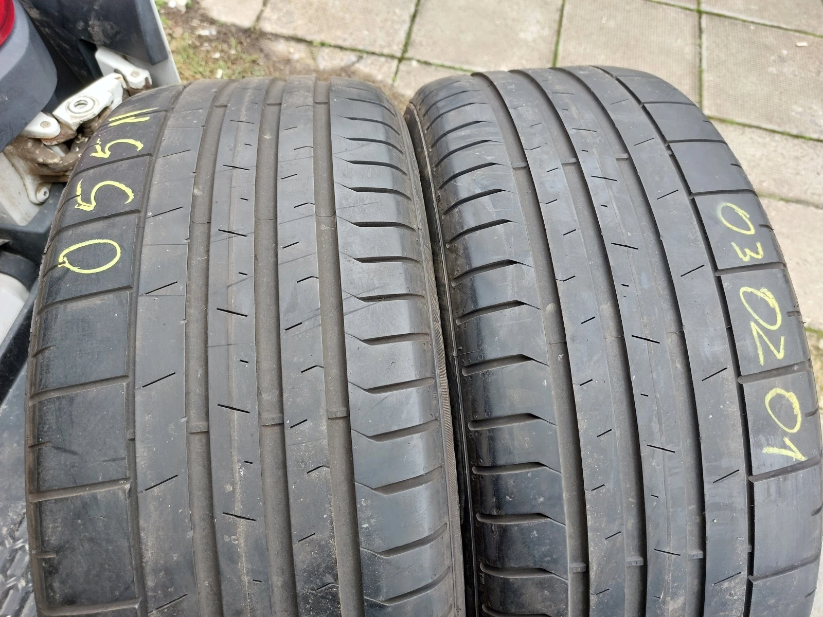 ���� 235/45R18 | Mobile.bg � ����������� 2