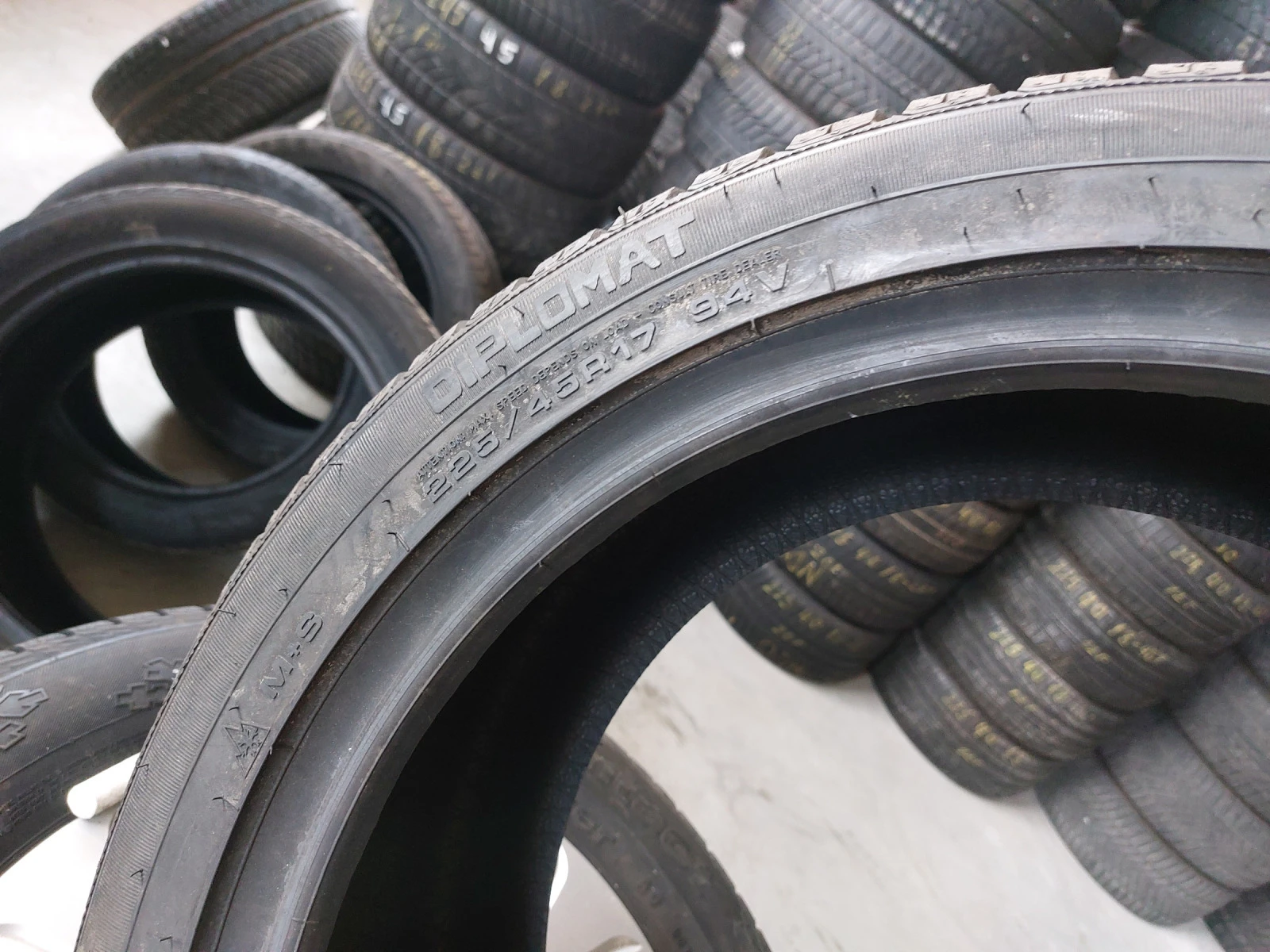  225/45R17 | Mobile.bg   5