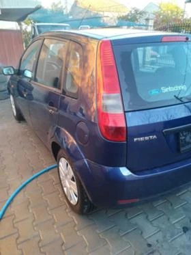 Ford Fiesta  На части, снимка 9