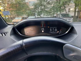 Peugeot 3008 1.5 Blue-HDi GT-Line, нов внос, сервизна книжка, снимка 13