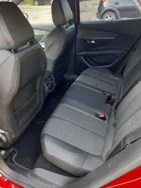 Peugeot 3008 1.5 Blue-HDi GT-Line, нов внос, сервизна книжка, снимка 17