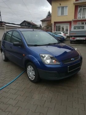 Ford Fiesta  На части, снимка 16