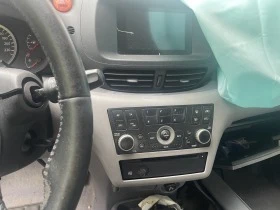 Nissan Almera tino 2.2dCI, снимка 6