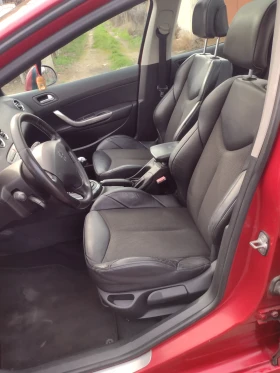 Peugeot 308 2.0Gt-136k.s., снимка 9 - Автомобили и джипове - 52774369