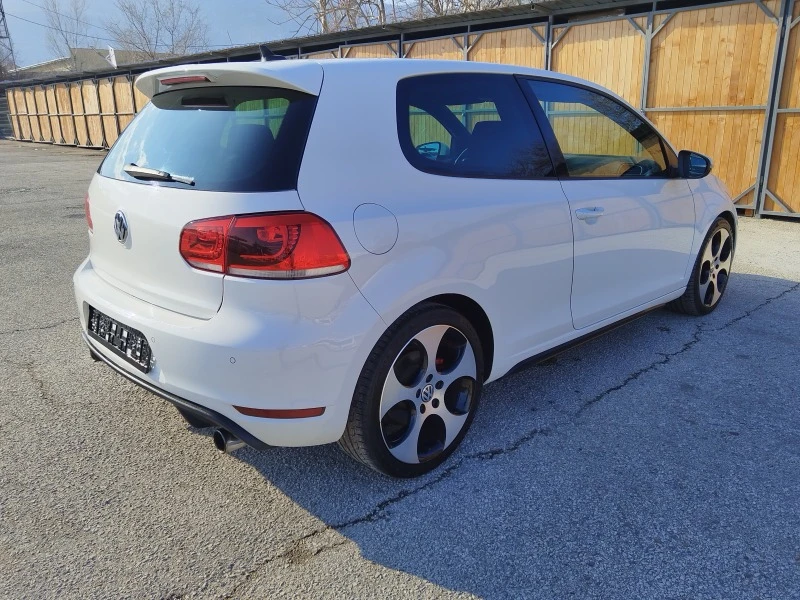 VW Golf GTI 211h.p, снимка 5 - Автомобили и джипове - 45092073