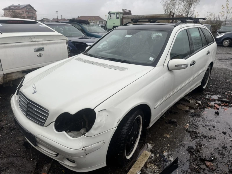 Mercedes-Benz C 200 Двигател 646, снимка 4 - Автомобили и джипове - 52568705