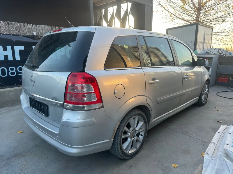 Opel Zafira * OPC LINE* 1.7CDTI* 7 Местна* , снимка 4 - Автомобили и джипове - 52804239