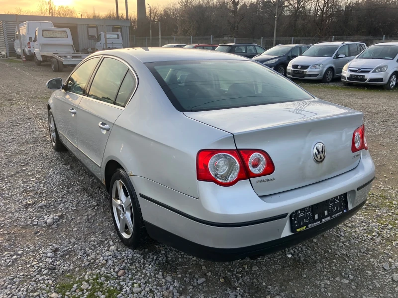 VW Passat 2.0 TDI, снимка 5 - Автомобили и джипове - 52839281