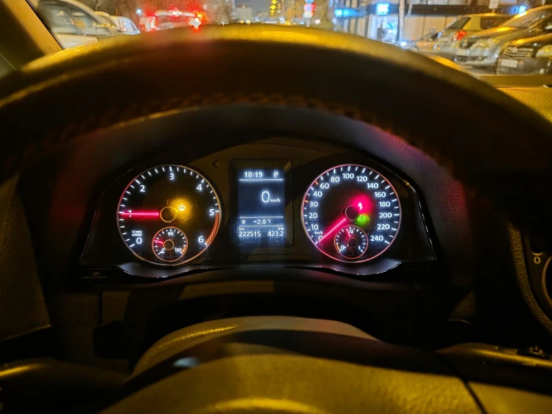 VW Golf Plus 1.6 D , снимка 4 - Автомобили и джипове - 53167794