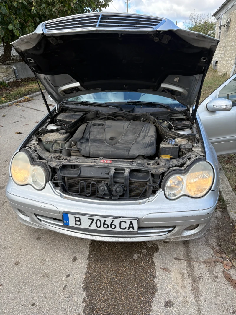 Mercedes-Benz C 200 CDI, снимка 9 - Автомобили и джипове - 53185619