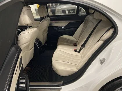 Mercedes-Benz S 560 AMG Line * HeadUp * AвтоКредит * (ЦЕНА ДО БГ), снимка 10 - Автомобили и джипове - 53987291